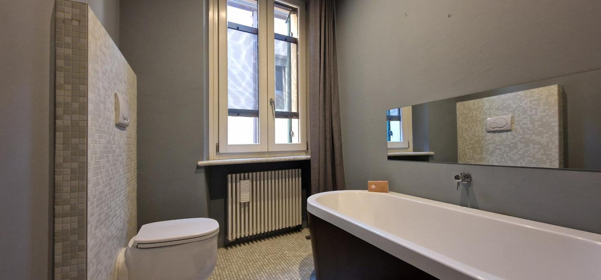 10' Piazza Erbe, Elegance In The Heart Of Verona