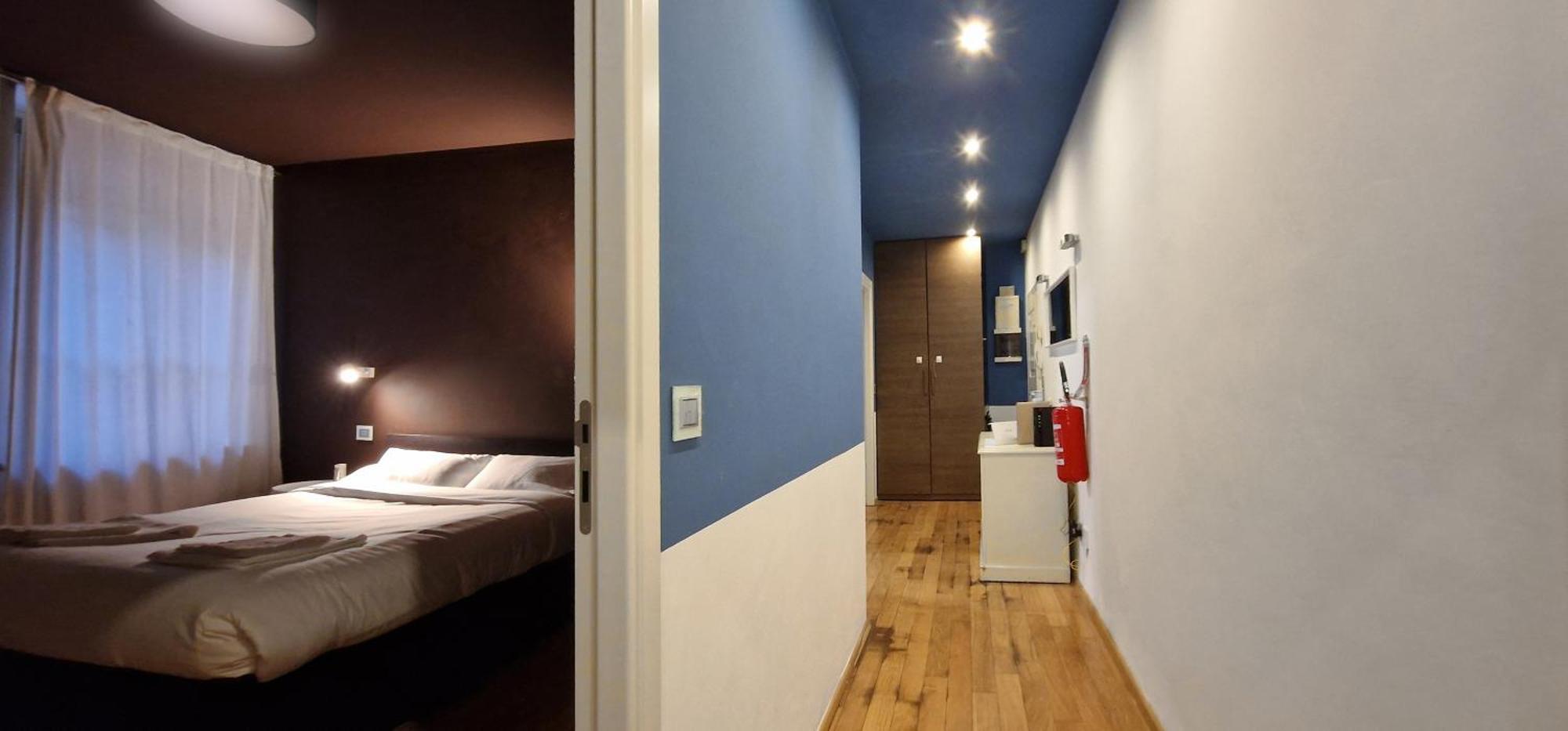 Appartamento 10' Piazza Erbe, Elegance In The Heart Of Verona
